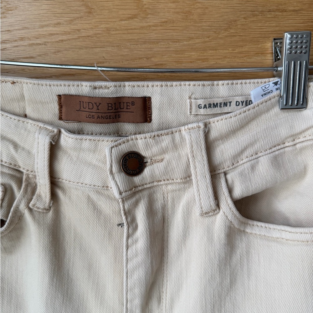 Judy Blue Neutral Cream Cropped High-Rise Jeans - Picture 6 of 9